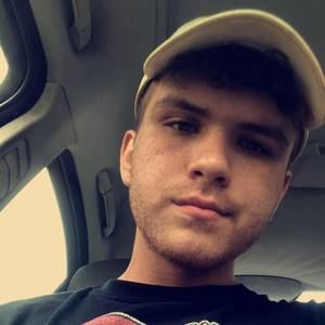 Meet your Posher, Ethan